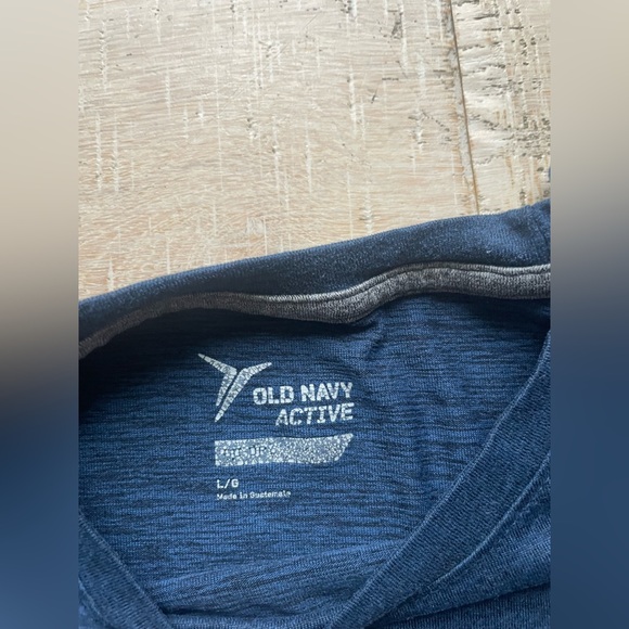 Old Navy Active Men's Navy Blue Short Sleeve Tee Active Wear Workout Gym - Picture 2 of 5